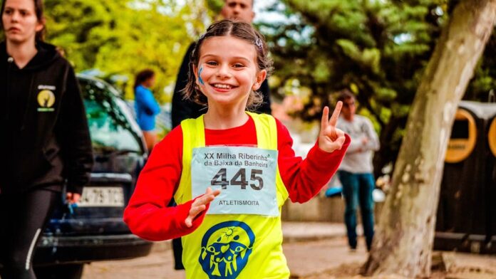 Teilnehmer des London Options Charity Bull Run